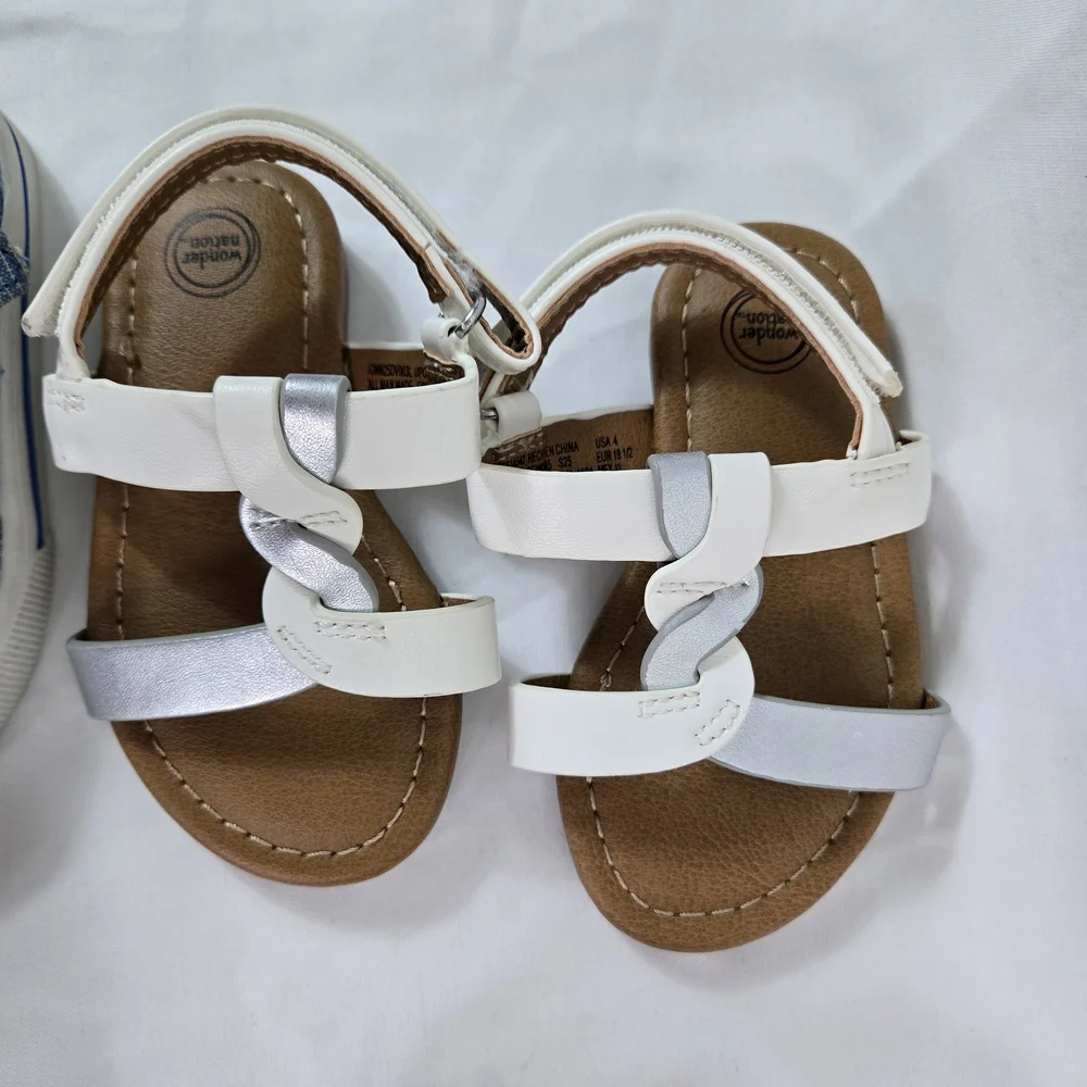 Wonder Nation Toddler Girls Assorted Colorful Spring 4 Pair Shoe Bundle‎ Size 4